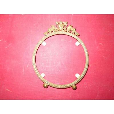 Bronze Frame, Round With Pediment 19th Time.