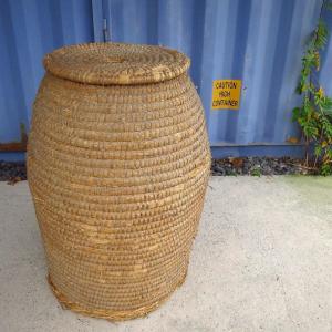 Grain Basket, France XIX °, In Bramble And Straw, Very Large Model