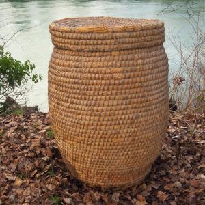 Grain Basket, France 19th Century, In Bramble And Straw, Very Large Model