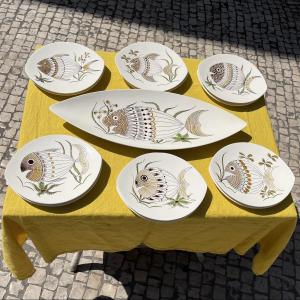 Salins Earthenware Fish Service, 13 Pieces