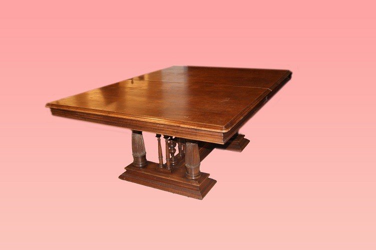 Grande tavolo rettangolare in legno di noce con basamento riccamente rifinito-photo-3