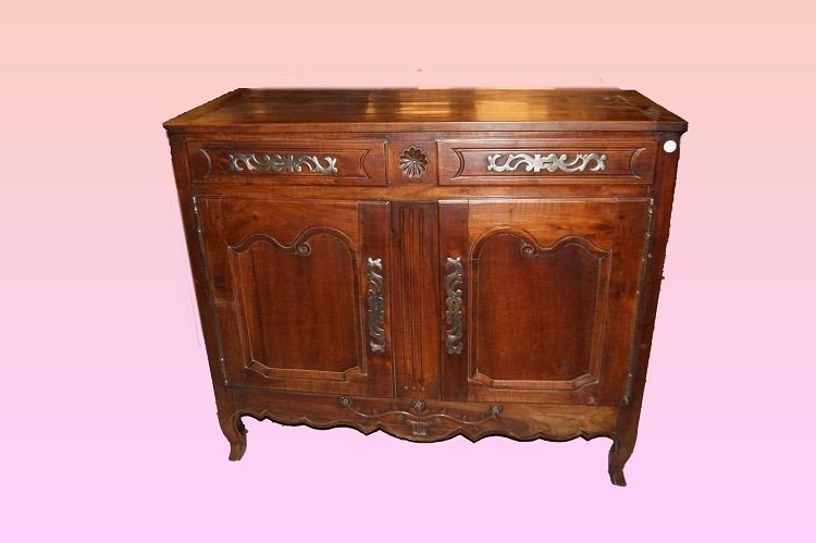 Credenza provenzale in ciliegio con intagli