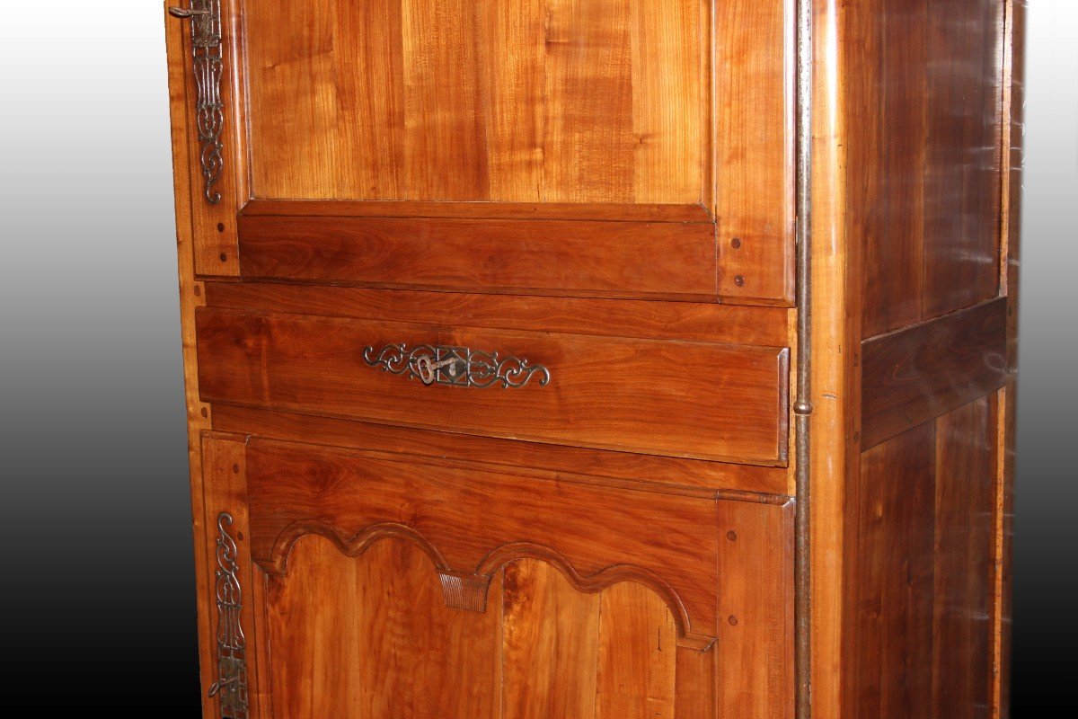 Stipo francese di metà 1800 in legno di ciliegio con 2 ante chiuse ed un cassetto-photo-4