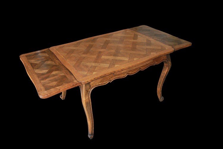 Tavolo provenzale del 1800 in legno di rovere di piccole dimensioni-photo-1