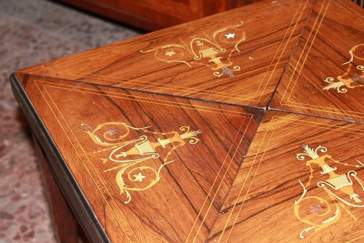 Tavolino da gioco a fazzoletto inglese stile Vittoriano della seconda metà del 1800-photo-2