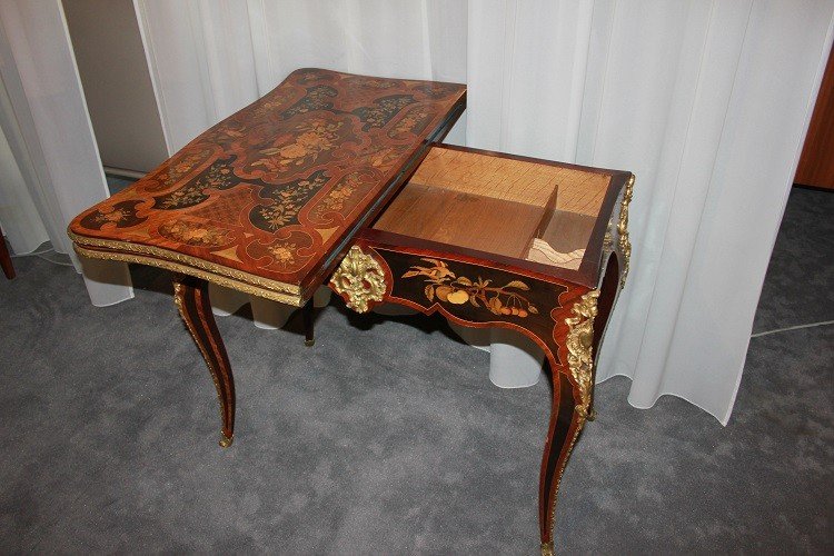 Prezioso tavolino da gioco inglese di gusto francese stile Luigi XV prima metà 1800-photo-4
