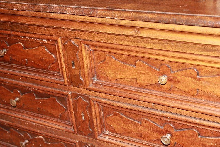 Cassettone Canterano Toscano del 1600 in legno di noce-photo-3