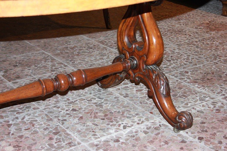 Tavolino da salotto inglese della seconda metà del 1800 in legno di noce-photo-1