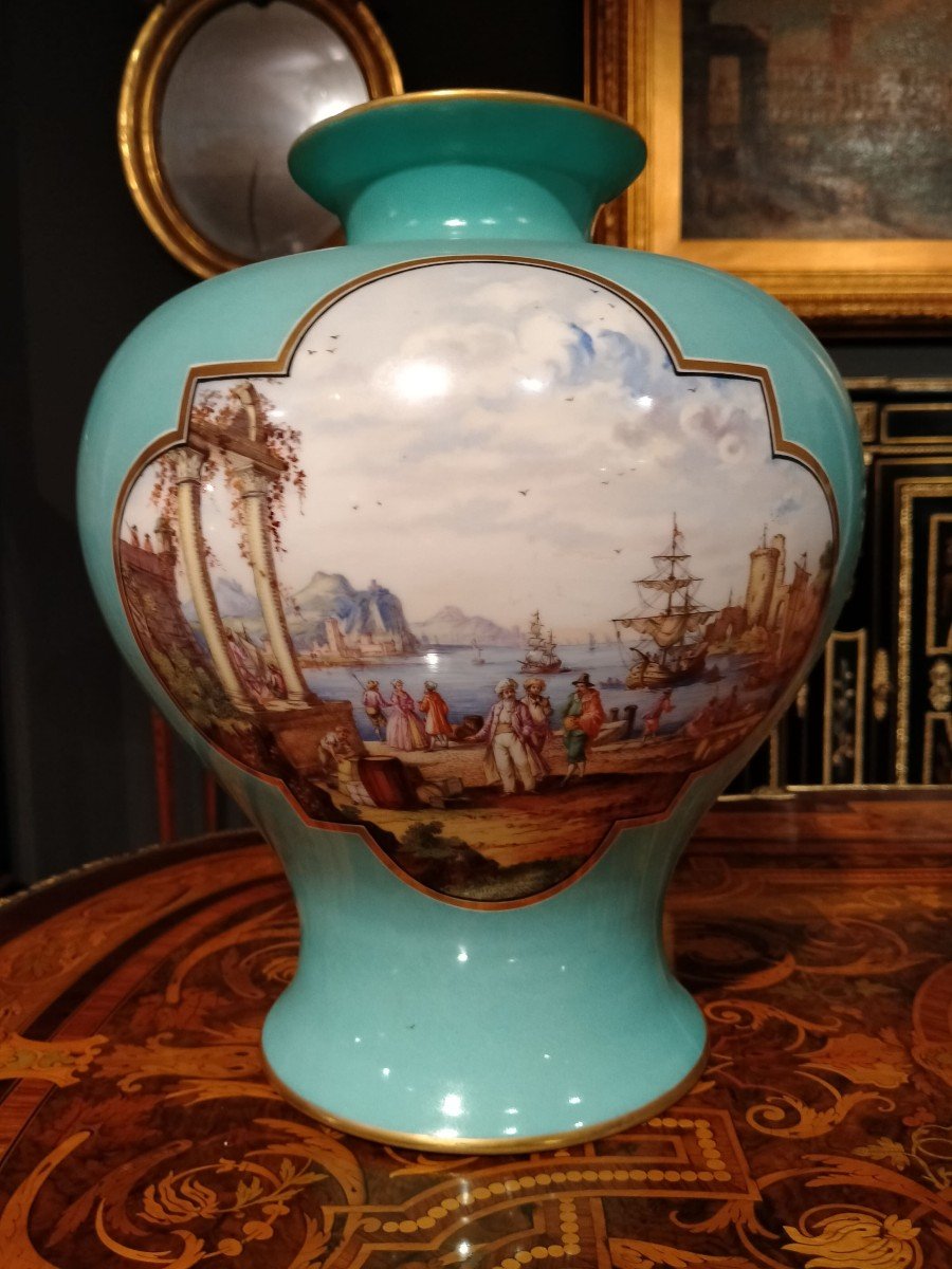 Grande vaso celeste manifattura Dresda in porcellana