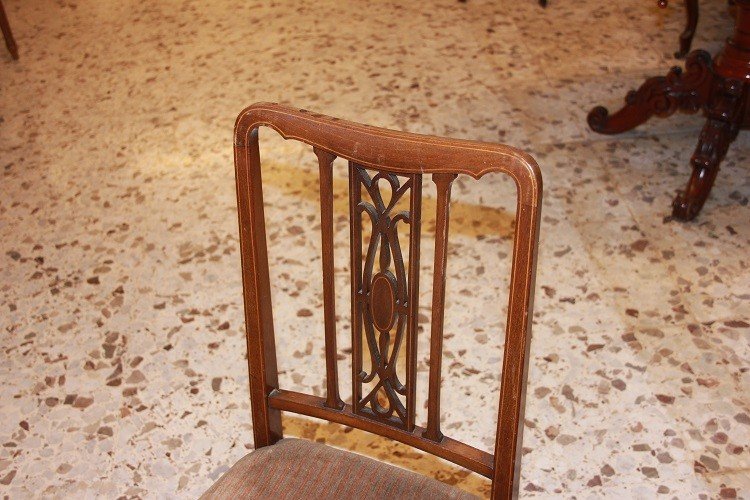 Gruppo di 4 sedie vittoriane in legno di mogano con filetto di intarsio-photo-1