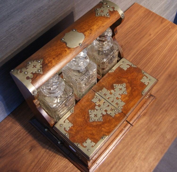 Scatola porta liquori inglese della seconda metà del 1800, in legno di rovere-photo-3