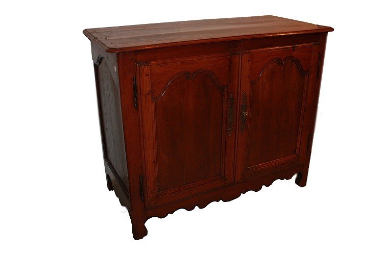 Piccola credenza provenzale alta a due porte del 1800 in legno di ciliegio