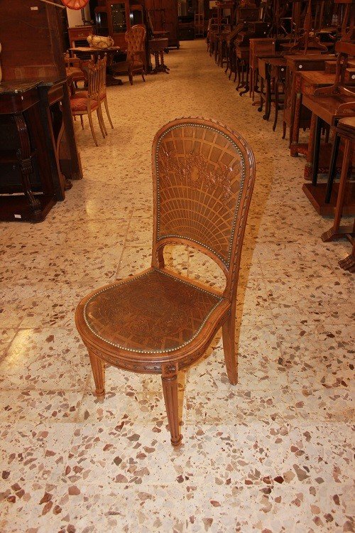 Gruppo di 8 sedie francesi di fine 1800, stile Luigi XVI, in legno di noce-photo-2