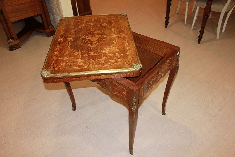 Tavolino da gioco francese della seconda metà del 1800, stile Luigi XV, in legno di mogano -photo-2