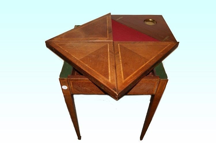 Tavolino da gioco inglese della seconda metà del 1800, stile Vittoriano, in legno di mogano-photo-4