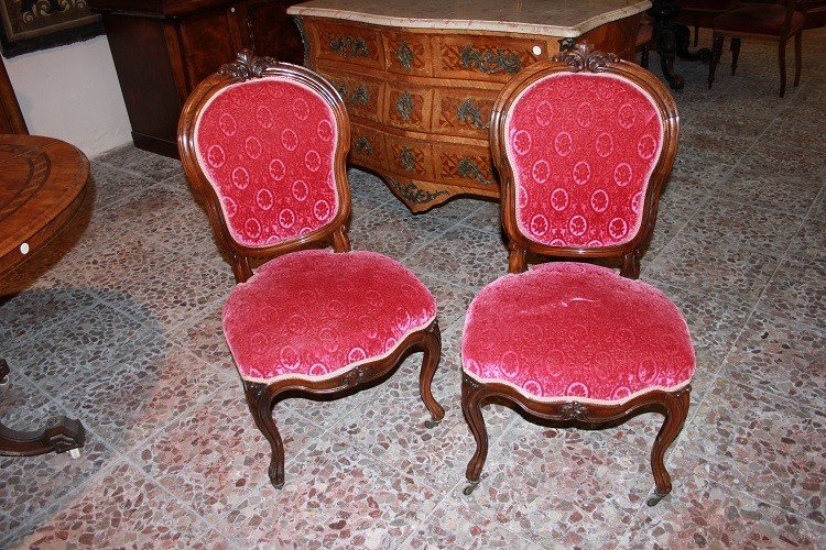 Gruppo di 4 sedie francesi della seconda metà del 1800, stile Luigi Filippo, in palissandro 