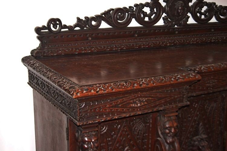 Grande credenza scozzese di metà 1800, stile Tudor, in legno di rovere-photo-3