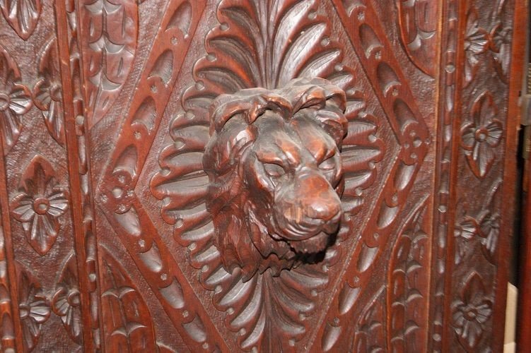 Grande credenza scozzese di metà 1800, stile Tudor, in legno di rovere-photo-2