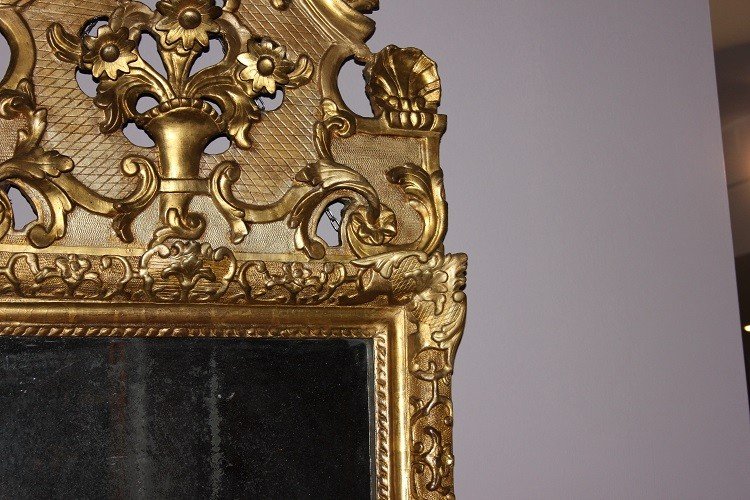 Specchiera francese della seconda metà del 1700 in legno dorato foglia oro-photo-1