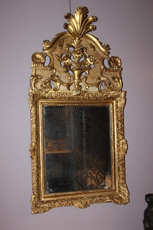 Specchiera francese della seconda metà del 1700 in legno dorato foglia oro-photo-3