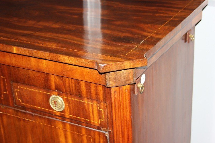 Credenza piattaia olandese di inizio 1800 stile Luigi XVI in legno di mogano e piuma di mogano-photo-3