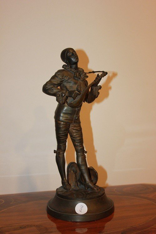 Piccola scultura francese della seconda metà del 1800 in bronzo raffigurante Pierrot