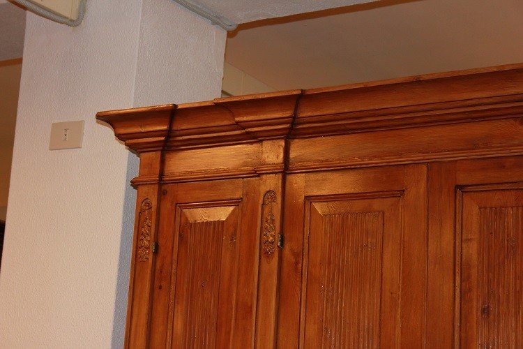 Grande credenza austriaca di fine 1700, stile Luigi XVI, in legno di cirmolo-photo-2