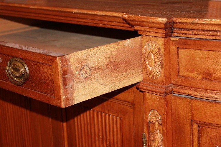 Grande credenza austriaca di fine 1700, stile Luigi XVI, in legno di cirmolo-photo-2