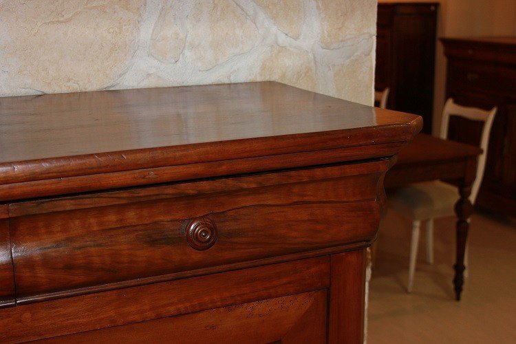 Grande credenza francese di metà 1800, stile Luigi Filippo, in legno di noce. Presenta 2 grandi-photo-4