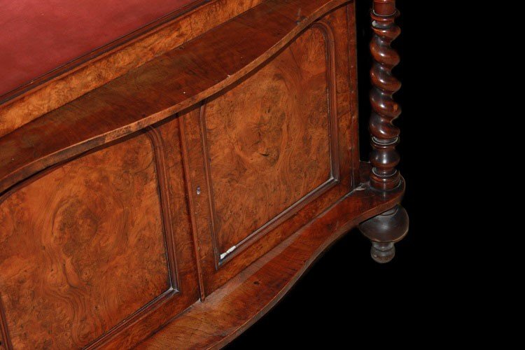 Piccolo credenzino cabinet inglese della prima metà 1800, stile Georgiano, in legno di noce -photo-1