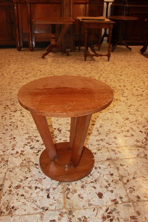 Tavolino circolare francese di inizio 1900, stile Decò, in legno di noce