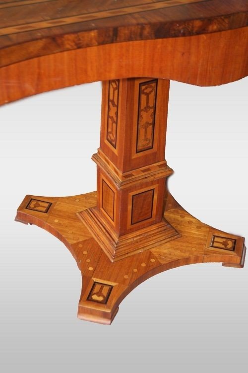 Tavolino con piano smussato francese di metà 1800, stile eclettico, in legno di ciliegio-photo-4