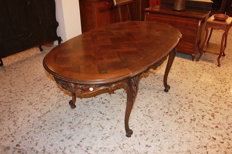 Tavolo ovale allungabile, francese di fine 1800, stile Provenzale in legno di noce-photo-1