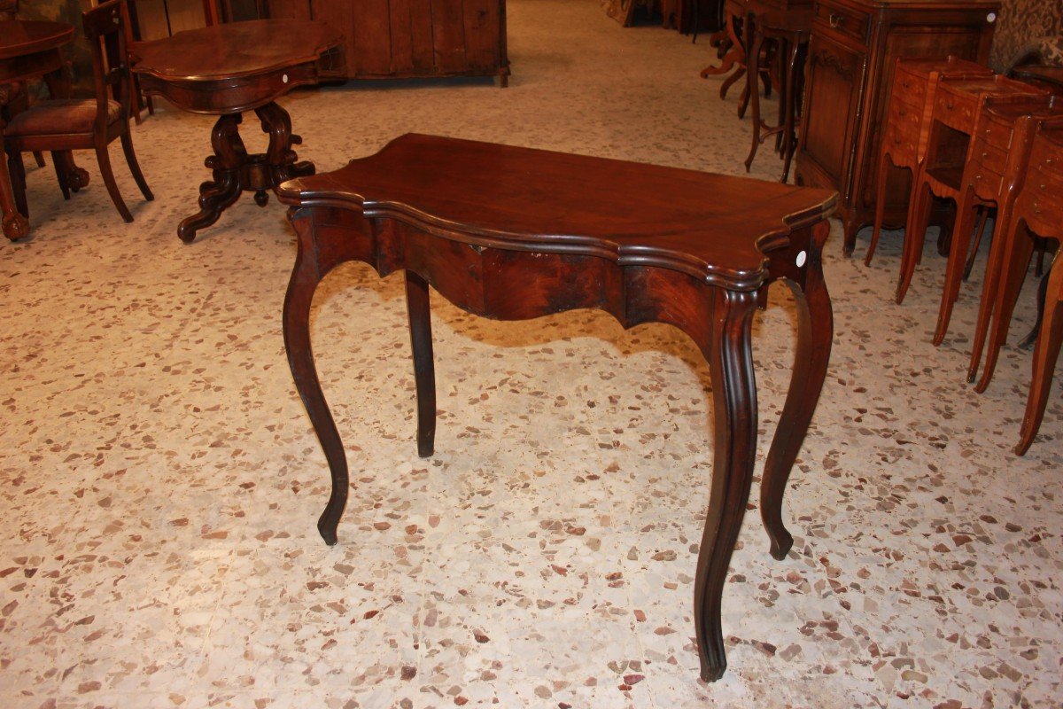 Tavolino da gioco italiano di metà 1800, stile Luigi Filippo, in legno di noce-photo-1