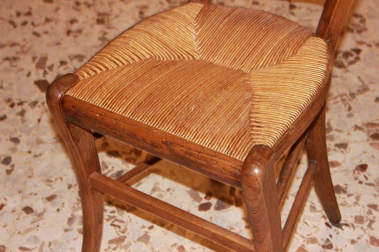 Gruppo di 6 sedie francesi di fine 1800, stile Rustico, in legno di noce con seduta in paglia -photo-3