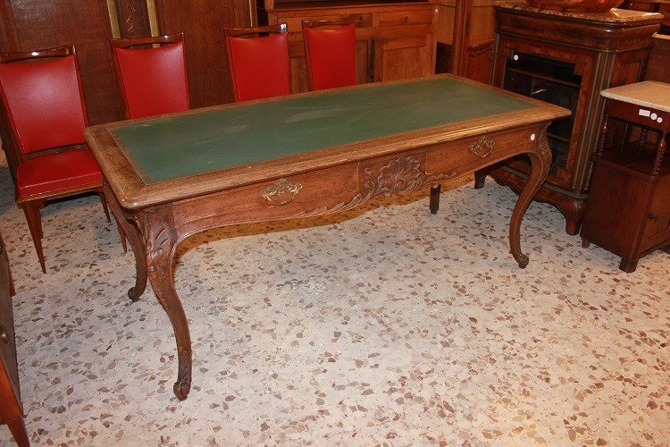 Tavolo scrittoio francese della seconda metà del 1800, stile Provenzale in legno di Rovere