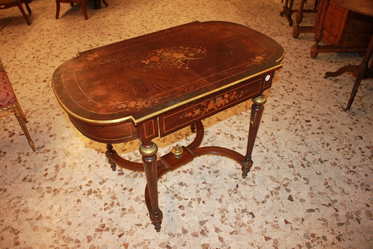 Tavolo Scrittoio Stile Luigi XVI in legno di Palissandro intarsiato