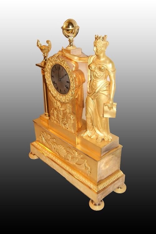 Orologio da tavolo francese della prima metà del 1800, stile Impero, in bronzo dorato-photo-2