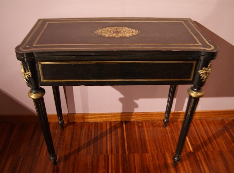 Tavolino da gioco francese della seconda metà 1800, stile Boulle, in legno ebanizzato