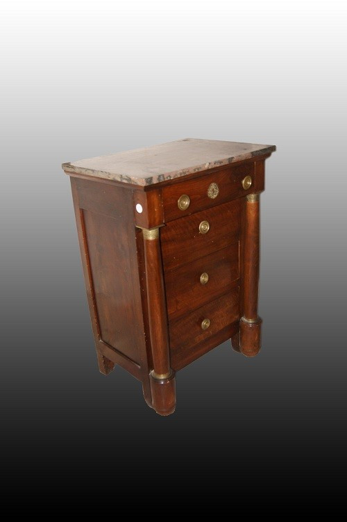 Piccolo comoncino francese della seconda metà del 1800, stile Impero, in legno di mogano