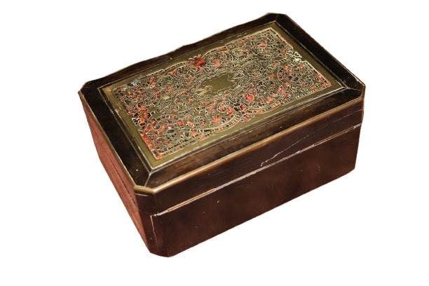 Scatola Boulle Francese in Ebano e Tartarughe con intarsio in Ottone 1800