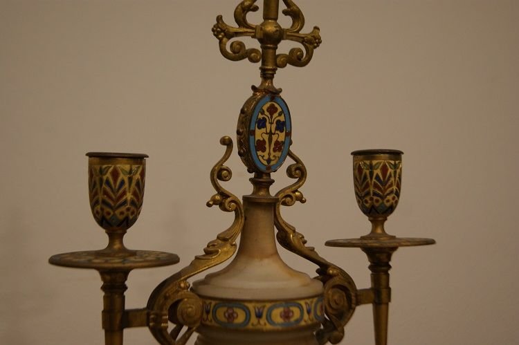 Trittico orologio con candelieri francese della seconda metà del 1800 in marmo bianco carrara -photo-2