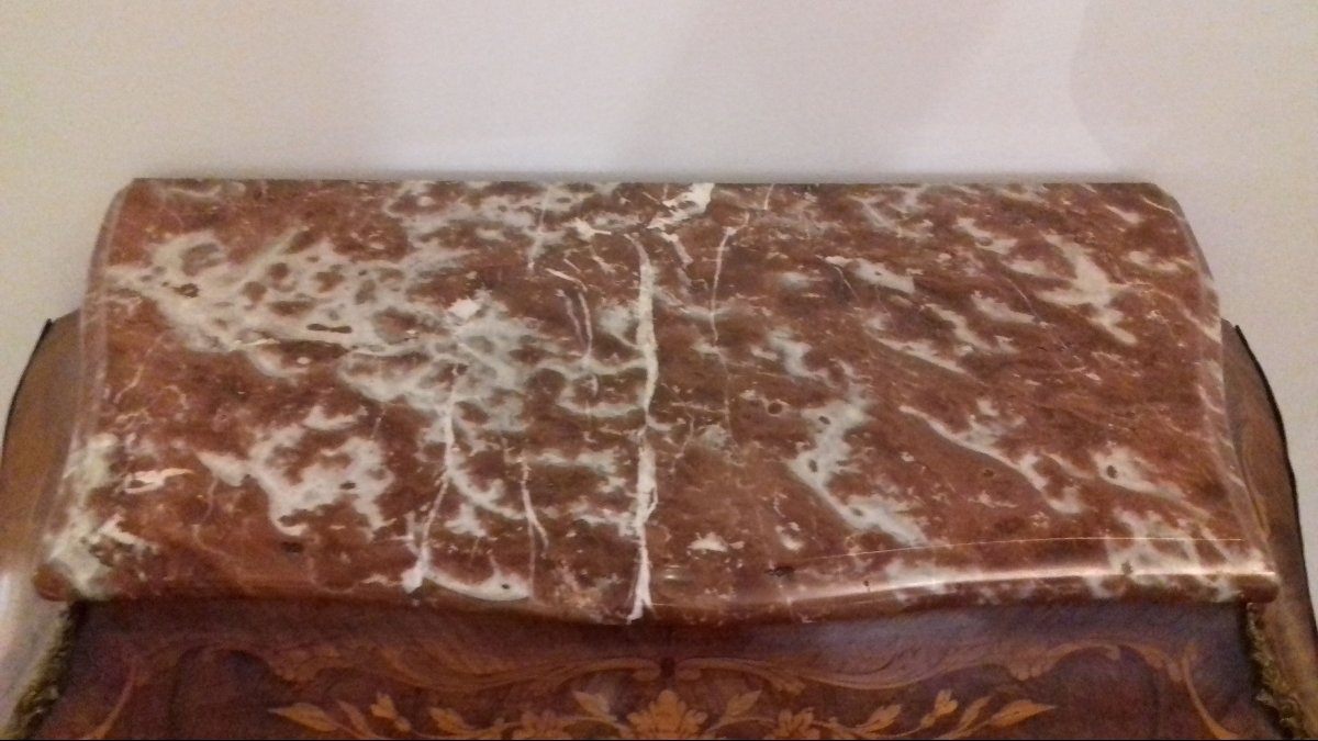 Secretaire in legno di palissandro mosso sul davanti e sui laterali ornato da fitti intarsi-photo-3