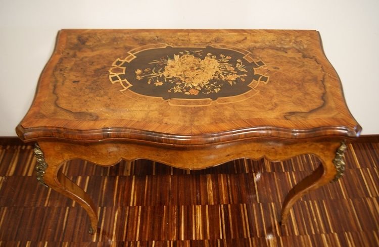 Splendido tavolino da gioco di gusto francese ma di manifattura inglese-photo-2