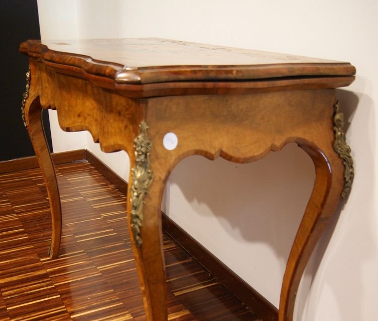 Splendido tavolino da gioco di gusto francese ma di manifattura inglese-photo-4