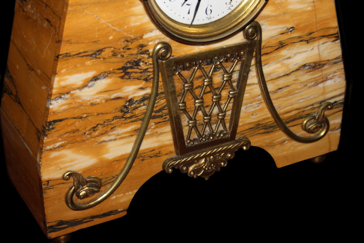 Bellissimo trittico francese orologio con due candelieri di inizio 1900, stile Art Decò, in mar-photo-3