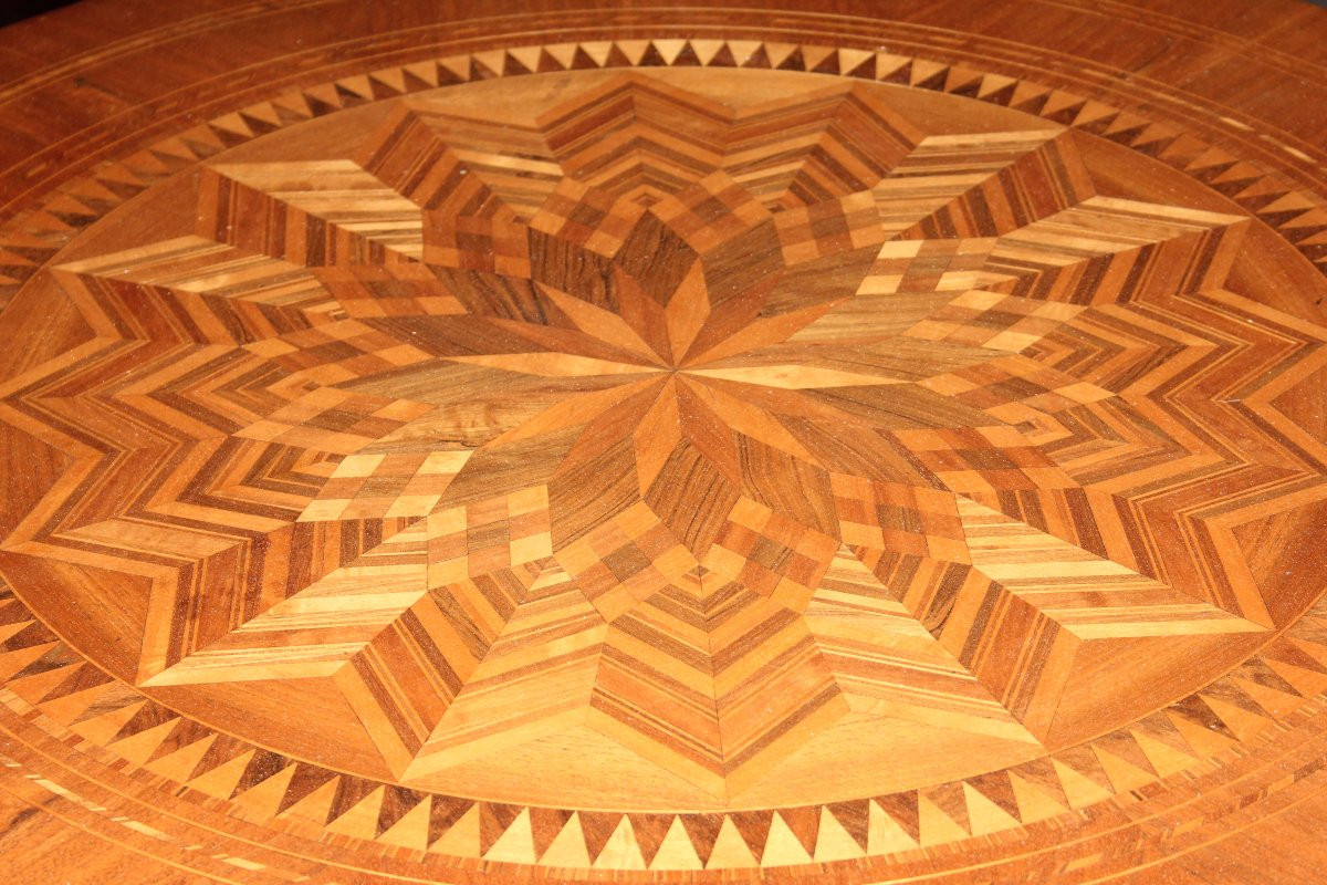 Tavolo sorrentino circolare fisso, italiano della metà del 1800, in legno di noce-photo-4