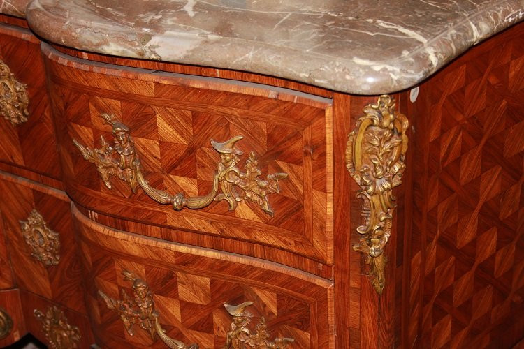 Bellissimo cassettone francese della prima metà 1800, stile Luigi XV, in legno di bois de rose.-photo-4