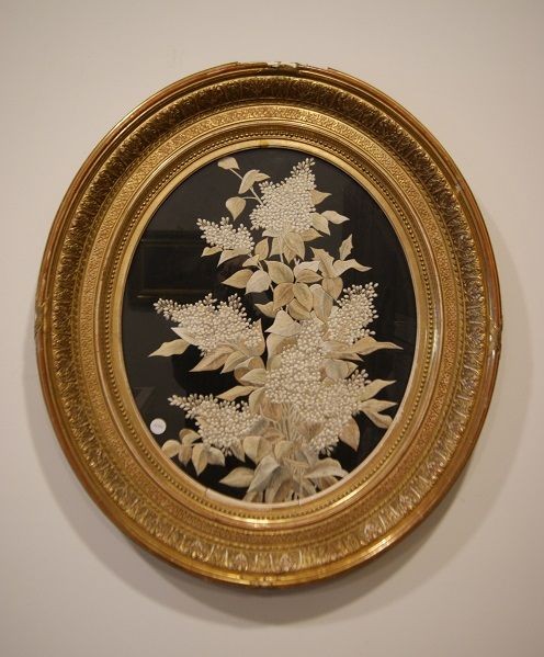 Quadro francese della seconda metà del 1800 con ricamato Sinforicarpo su fondo nero
