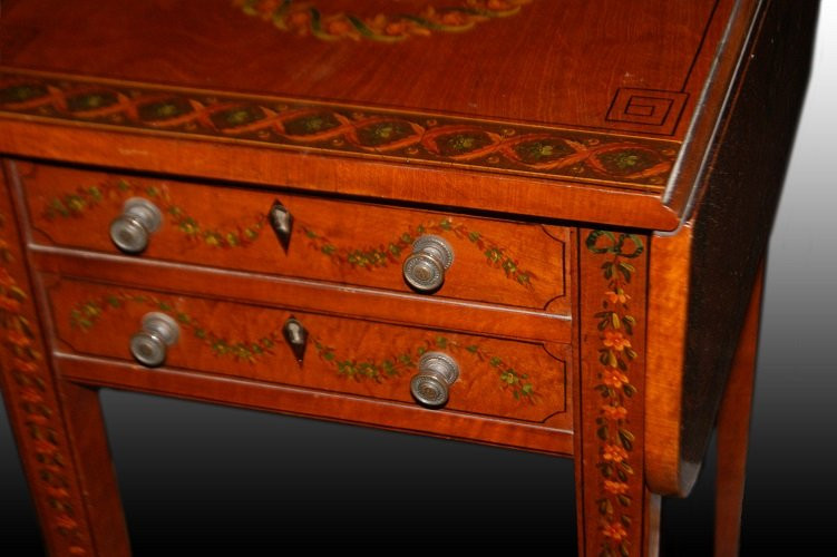 Bellissimo tavolino con alette inglese della prima metà del 1800, stile Sheraton, in legno di s-photo-4